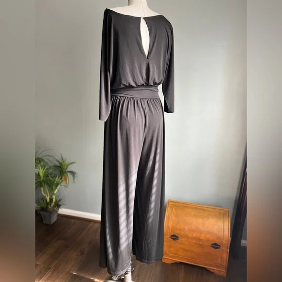 New York & Company Stretch Black Relax Fit Jumpsuit Size Medium - Picture 8 of 8